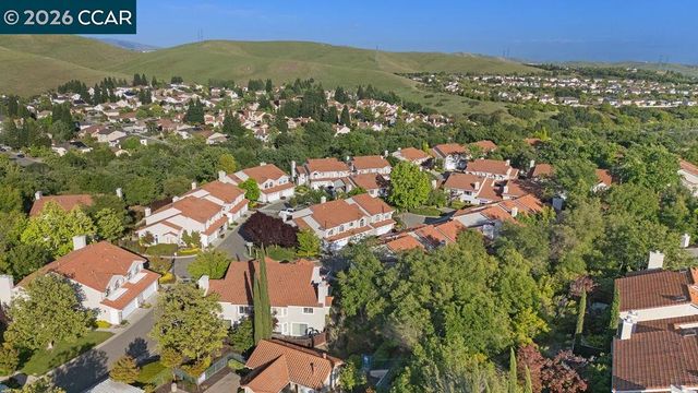371 Bellflower Ct, San Ramon, CA 94582