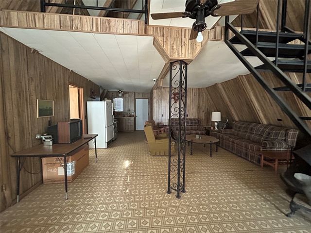 410 County Road 433, Mullin, TX 76864