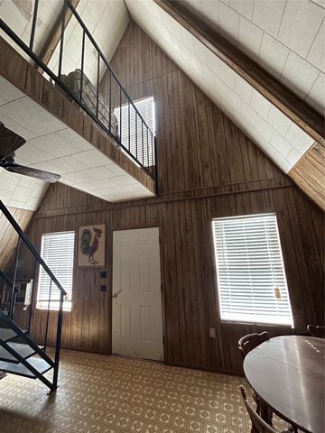 410 County Road 433, Mullin, TX 76864