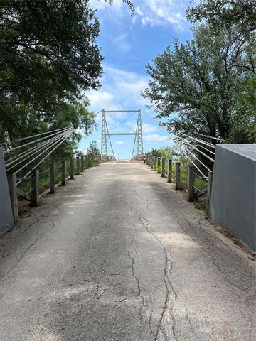 410 County Road 433, Mullin, TX 76864