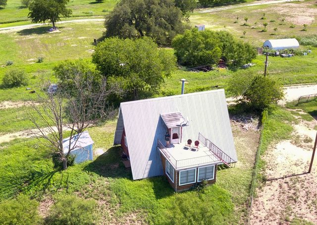 410 County Road 433, Mullin, TX 76864