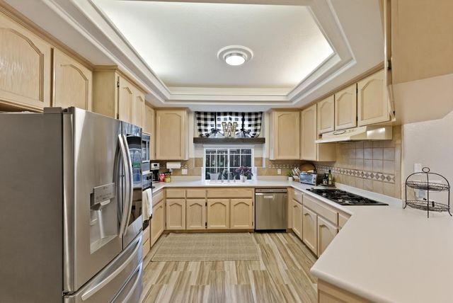 3287 Mckelvy, Fresno, CA 93611