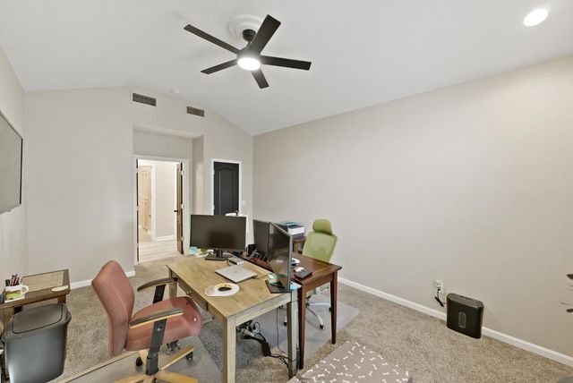 3287 Mckelvy, Fresno, CA 93611