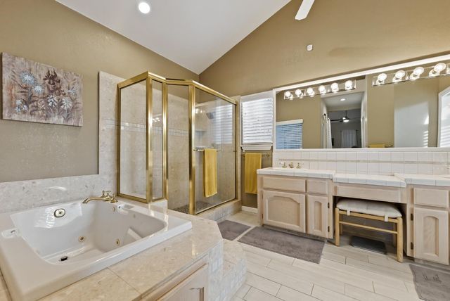 3287 Mckelvy, Fresno, CA 93611