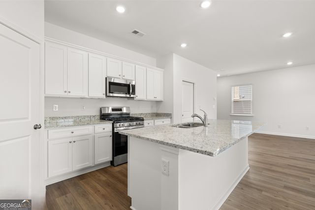 2464 Lennox Road, Conyers, GA 30094