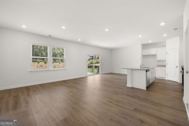 2464 Lennox Road, Conyers, GA 30094