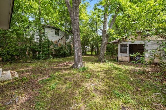 1529 Chester Street, Savannah, GA 31415