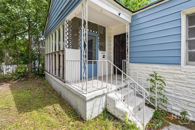 1529 Chester Street, Savannah, GA 31415