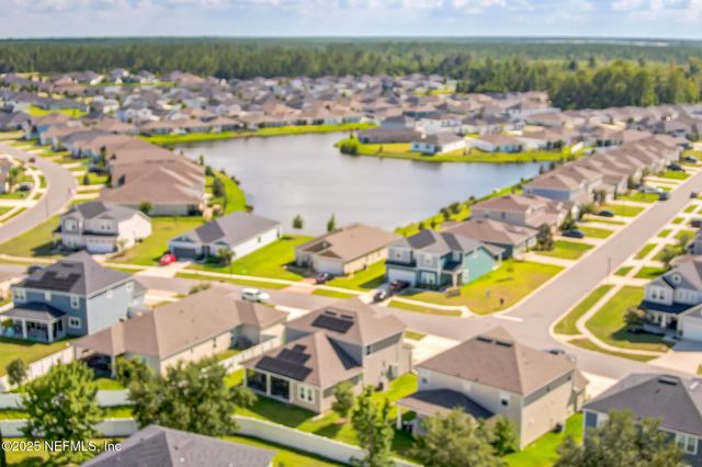 1571 PANTHER LAKE Parkway, Jacksonville, FL 32221