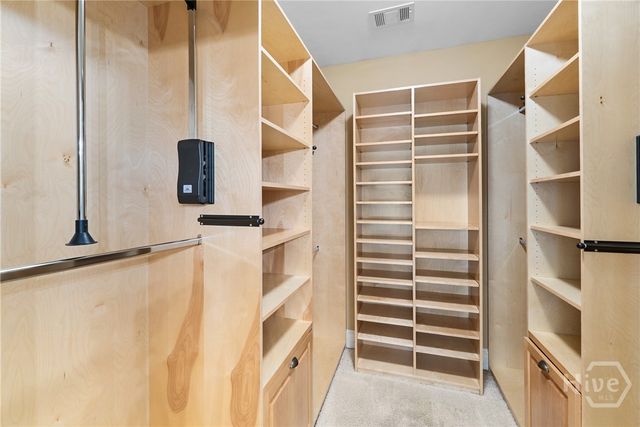 119 Greenview Drive, Savannah, GA 31405