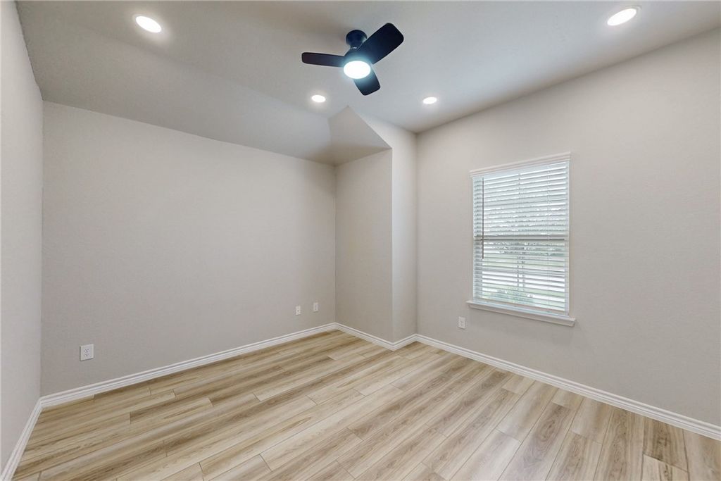 1128 Kennesaw Drive, College Station, TX 77845 — photo 4