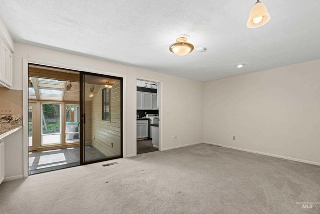 2333 Table Rock Rd, Boise, ID 83712
