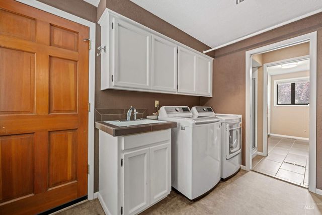 2333 Table Rock Rd, Boise, ID 83712