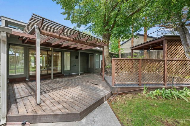 2333 Table Rock Rd, Boise, ID 83712