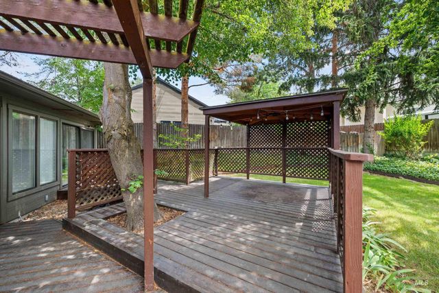 2333 Table Rock Rd, Boise, ID 83712