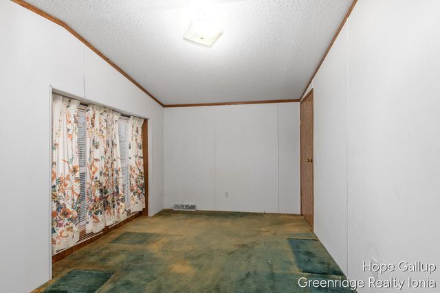 360 E Tuttle Road 183, Ionia, MI 48846