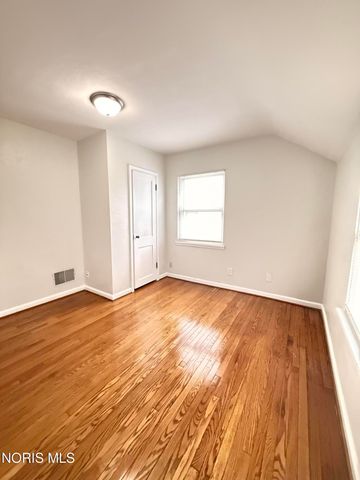 4206 Grantley Road, Toledo, OH 43613