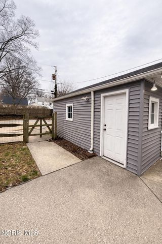 4206 Grantley Road, Toledo, OH 43613