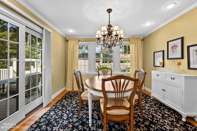 243 Beaupre Avenue, Grosse Pointe Farms, MI 48236