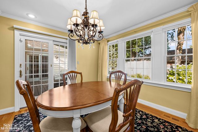 243 Beaupre Avenue, Grosse Pointe Farms, MI 48236