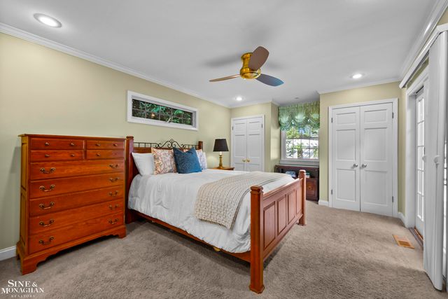 243 Beaupre Avenue, Grosse Pointe Farms, MI 48236