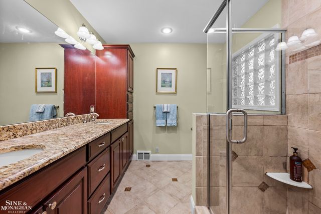 243 Beaupre Avenue, Grosse Pointe Farms, MI 48236