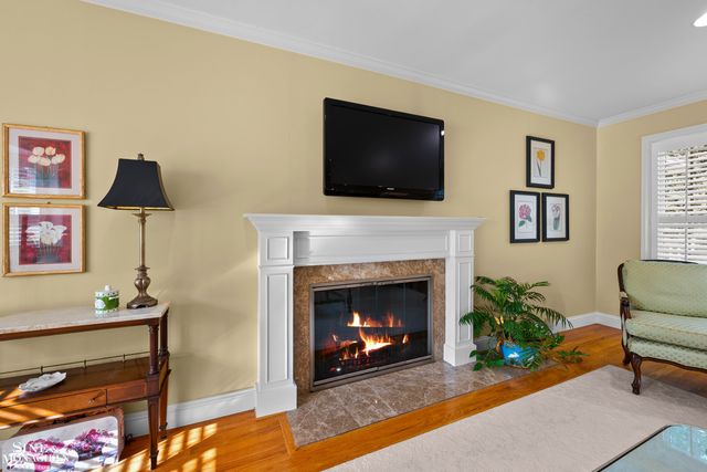 243 Beaupre Avenue, Grosse Pointe Farms, MI 48236