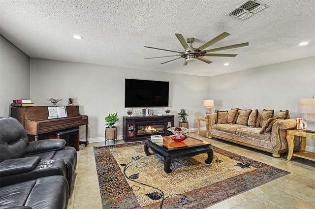 121 MAYFIELD DRIVE, Sanford, FL 32771