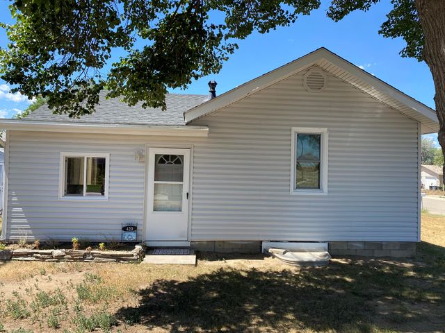 420 S Cummings Avenue, Buffalo, WY 82834 property photo