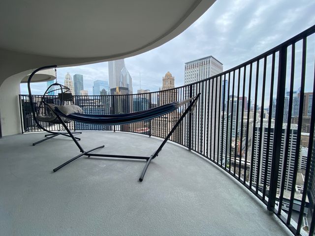 300 N State Street 3834, Chicago, IL 60654