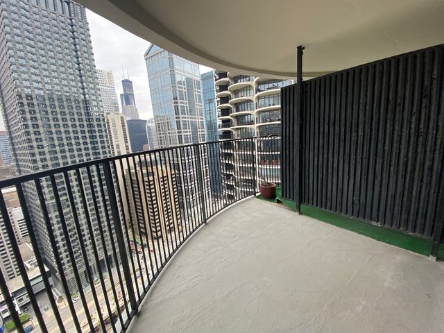 300 N State Street 3834, Chicago, IL 60654