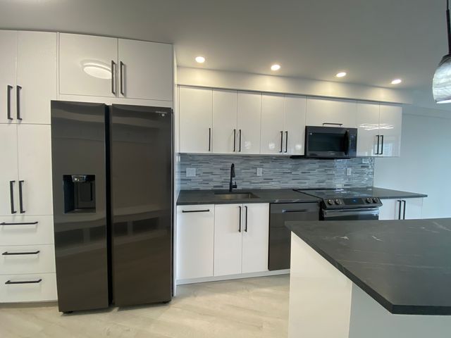 300 N State Street 3834, Chicago, IL 60654