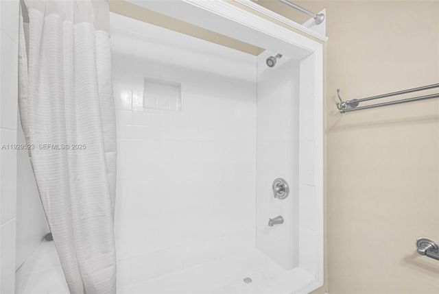 2784 SW 129th Ter, Miramar, FL 33027