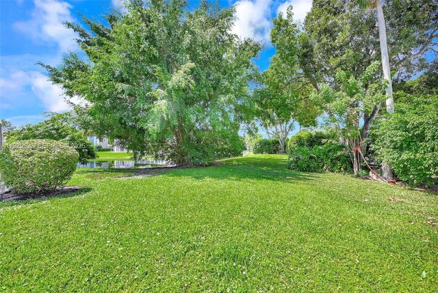 2784 SW 129th Ter, Miramar, FL 33027