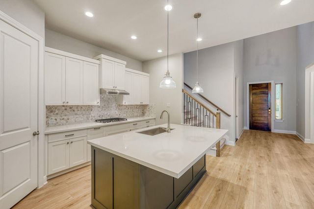 214 Prickly Poppy LOOP, Kyle, TX 78640