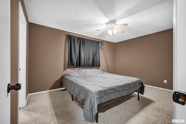 318 ARBOR VITAE Drive, Germantown Hills, IL 61548