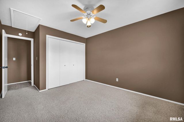 318 ARBOR VITAE Drive, Germantown Hills, IL 61548