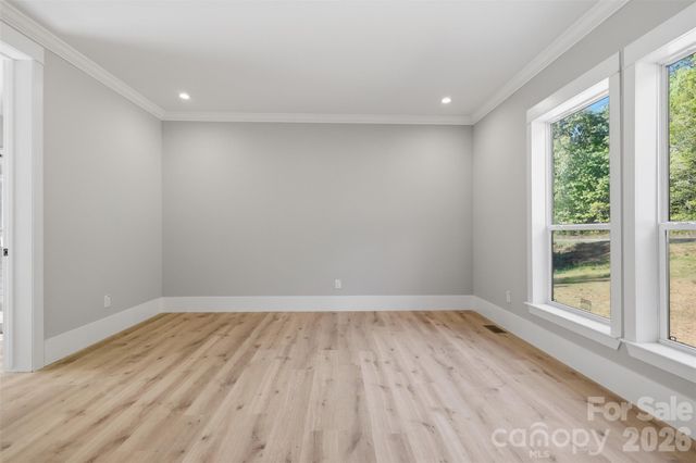 245 White Point Lane, Taylorsville, NC 28681