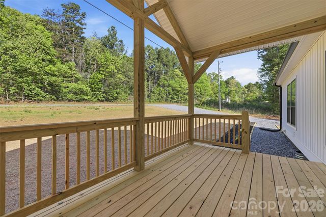245 White Point Lane, Taylorsville, NC 28681