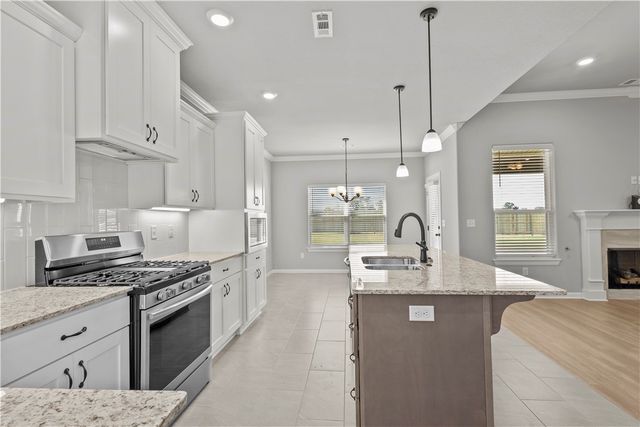 2198 S Magnificent Loop, Fayetteville, AR 72701