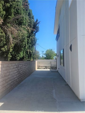 6955 Rhea, Reseda, CA 91335