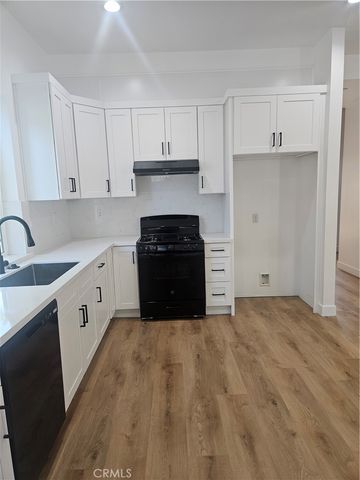 6955 Rhea, Reseda, CA 91335