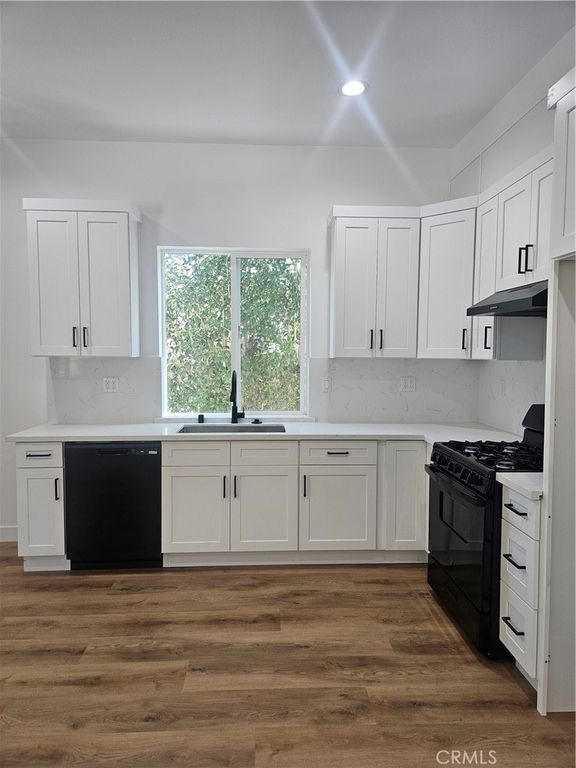 6955 Rhea, Reseda, CA 91335