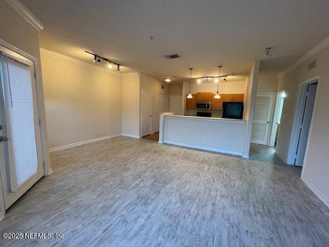 8290 GATE Parkway W 1110, Jacksonville, FL 32216