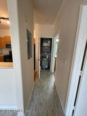 8290 GATE Parkway W 1110, Jacksonville, FL 32216