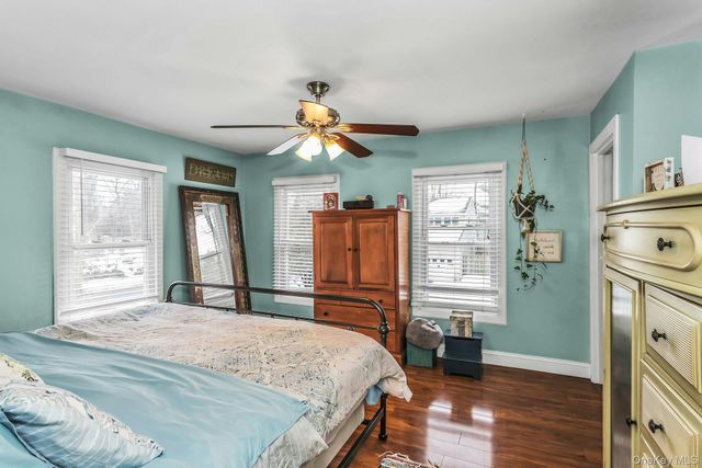 16 Altamont Avenue, Sea Cliff, NY 11579