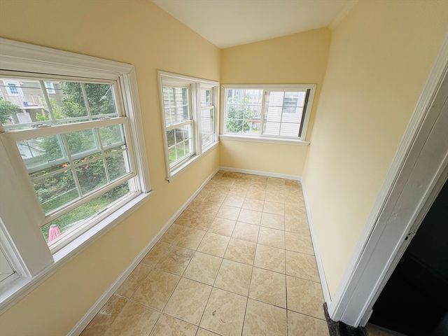 19 Bellingham Ave 19, Everett, MA 02149