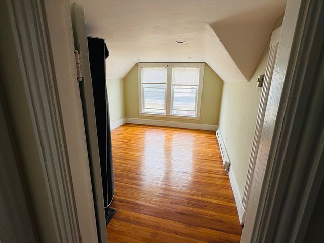 19 Bellingham Ave 19, Everett, MA 02149
