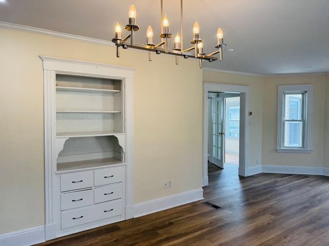19 Bellingham Ave 19, Everett, MA 02149
