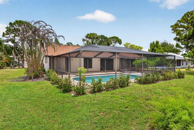 5803 DEER RUN Drive, Fort Pierce, FL 34951